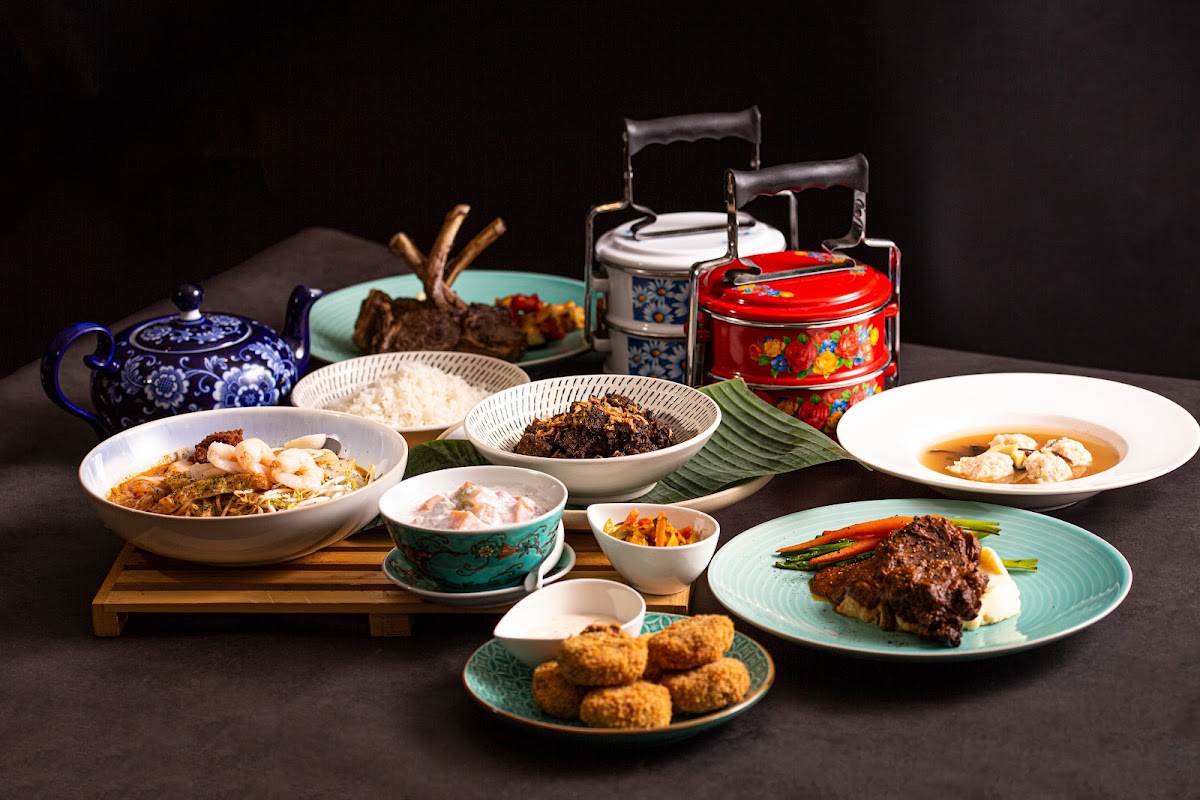 Nyonyas & Gentlemen Restaurant-3