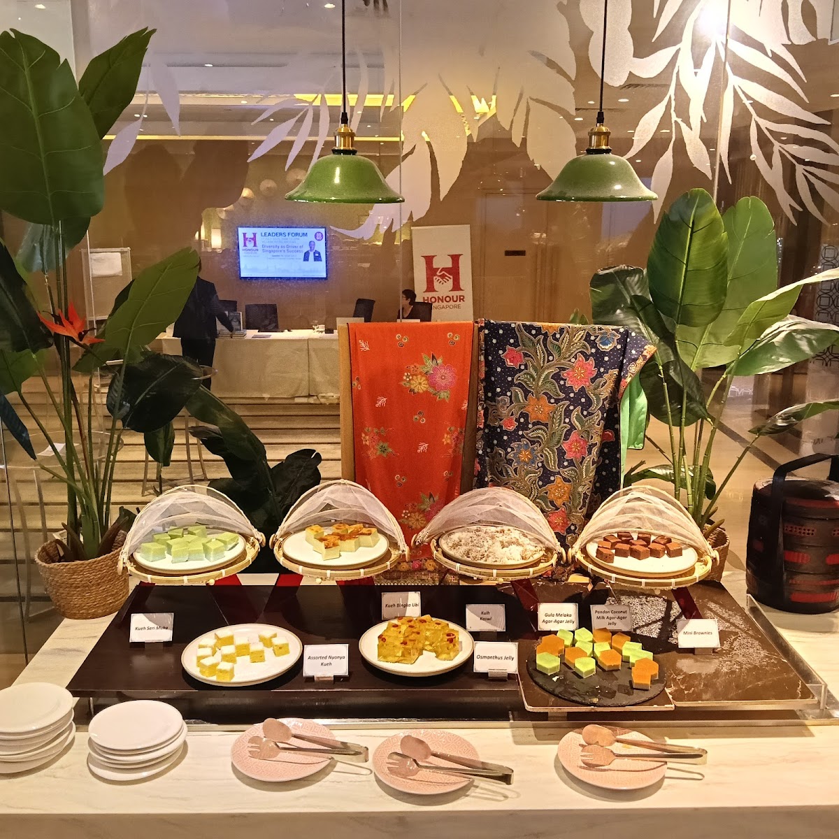 Nyonyas & Gentlemen Restaurant-4